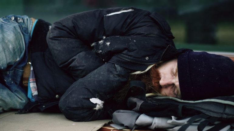 Kritik: Tausende Notplätze für Obdachlose fehlen in Hamburg