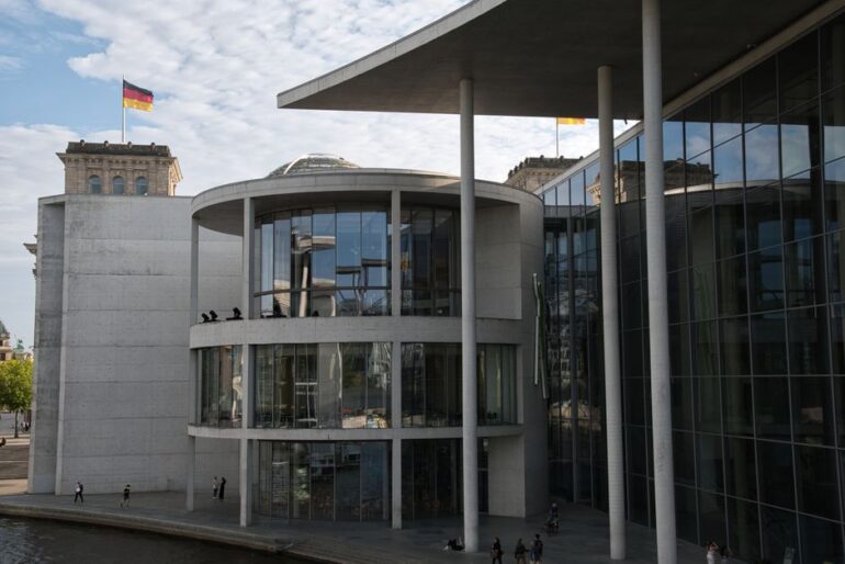 Linke fordert Untersuchungsausschuss zum NSU-Mord in Hamburg.